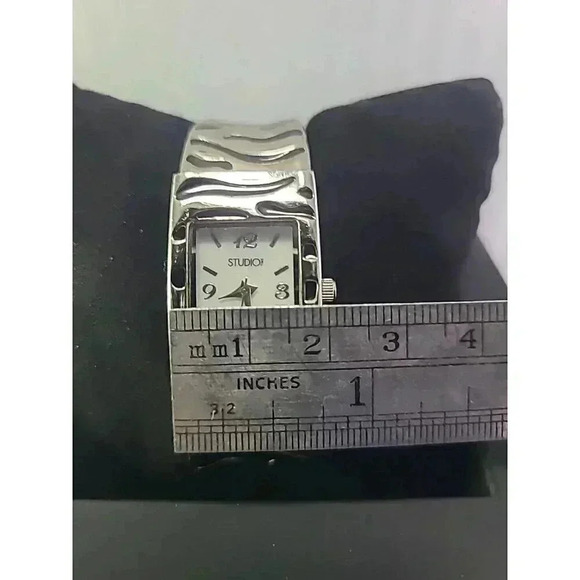Womens Studio Zebra Print Black Silver Tone Watch Design Cuff Band NEW BATTERY - Picture 4 of 8
